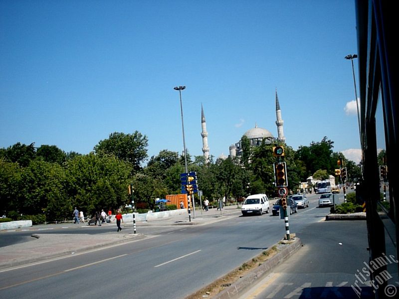 �stanbul Fatih`te Mimar Sinan`�n eseri �ehz�deba�� Camisi.
