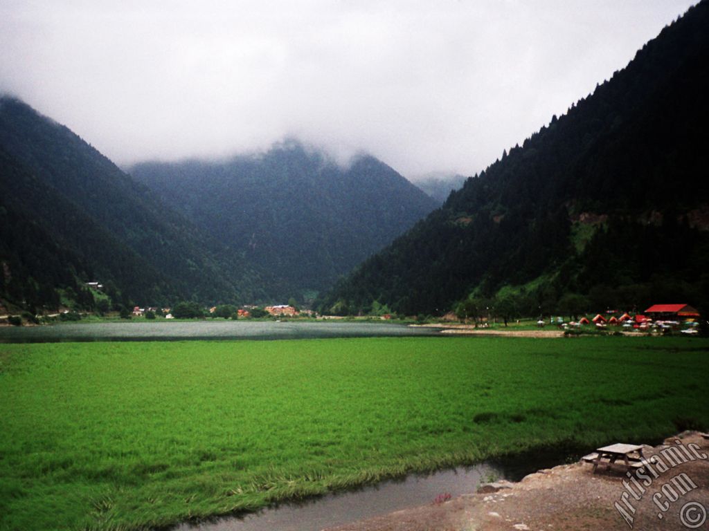 Trabzon Uzung�l Yaylas�`ndan bir manzara.
